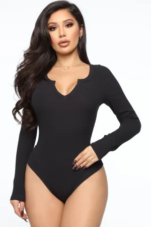 Alexa Ribbed Long Sleeve Bodysuit - Black