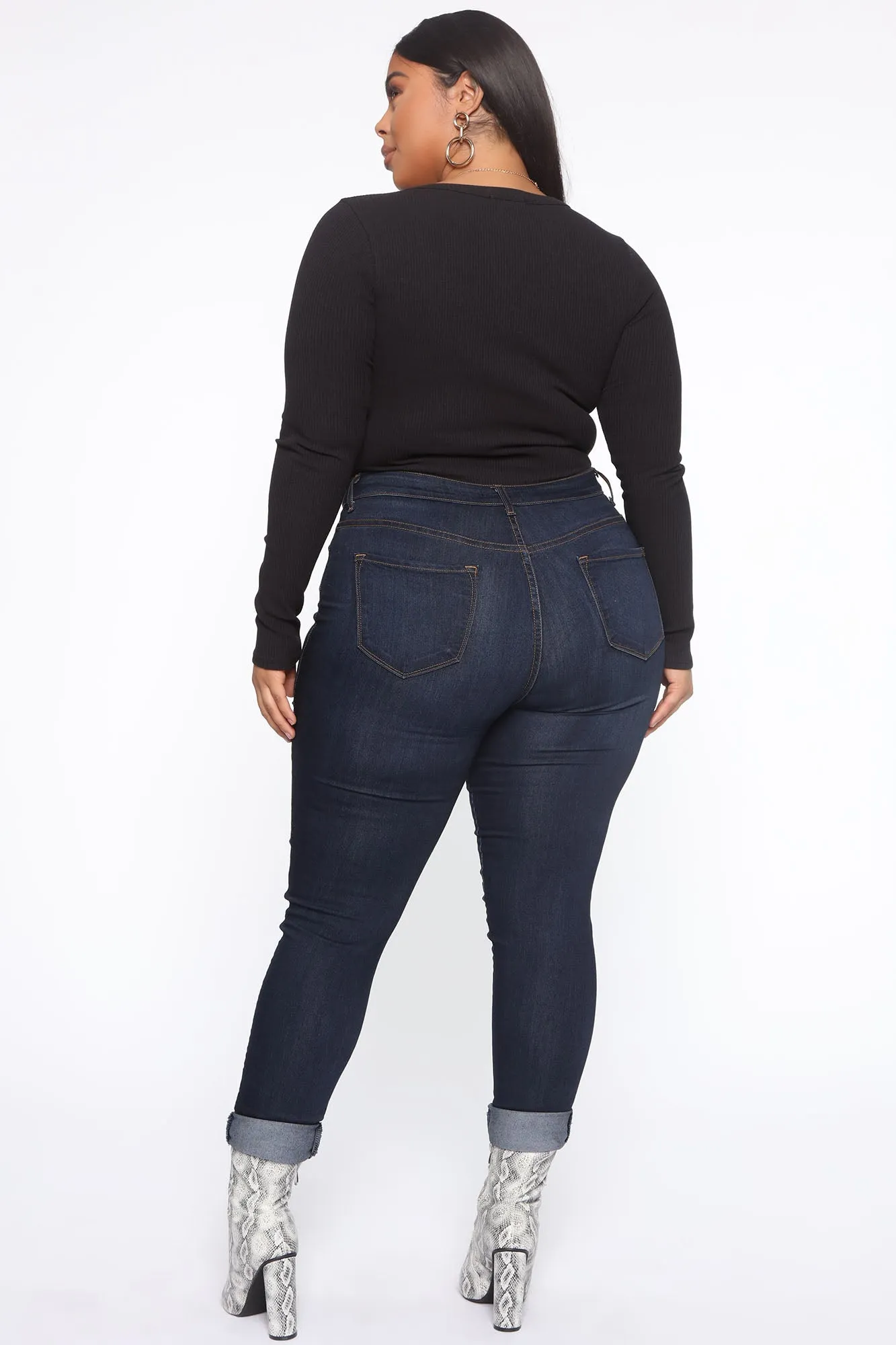 Alexa Ribbed Long Sleeve Bodysuit - Black