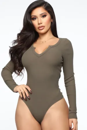 Alexa Ribbed Long Sleeve Bodysuit - Olive