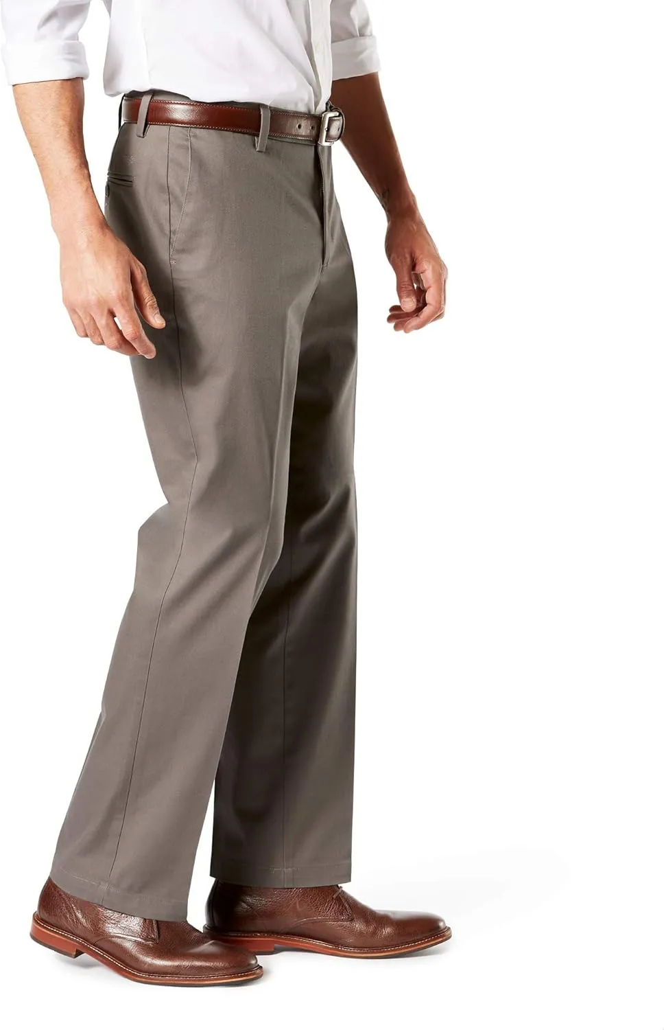 Dockers Men's Straight Fit Signature Lux Cotton Stretch Khaki Pant Creased