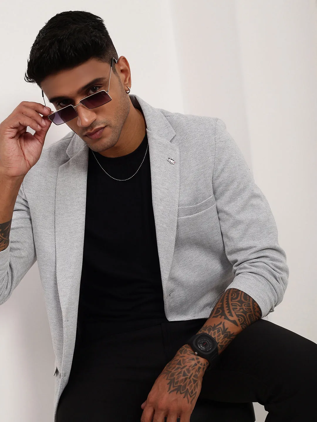 Men Grey Self Design Slim-Fit Single-Breasted Casual Blazer
