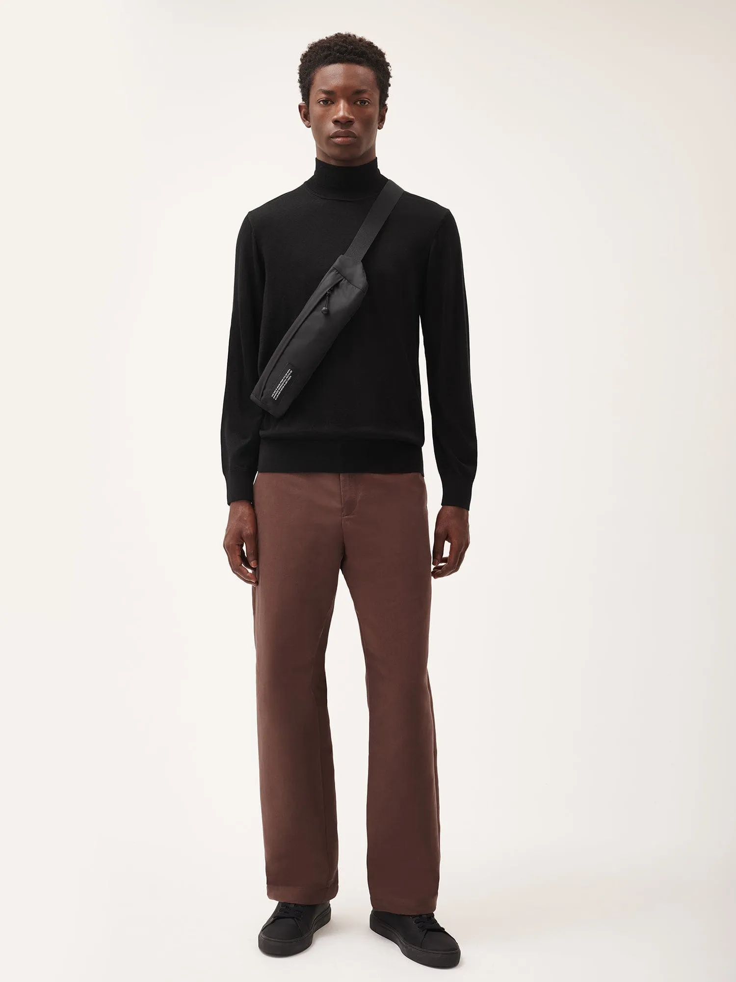 Men's Regenerative Merino Wool Turtleneck Sweaterblack